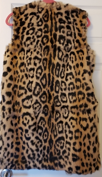 Sandova Real Fur Vest - Picture 5 of 8